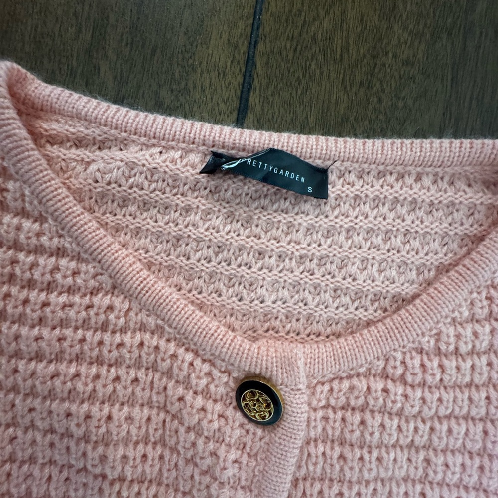 Women's Pink Sweater